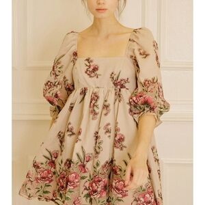 Floral Square-Neck Puff Sleeve Dress in Beige Pink
